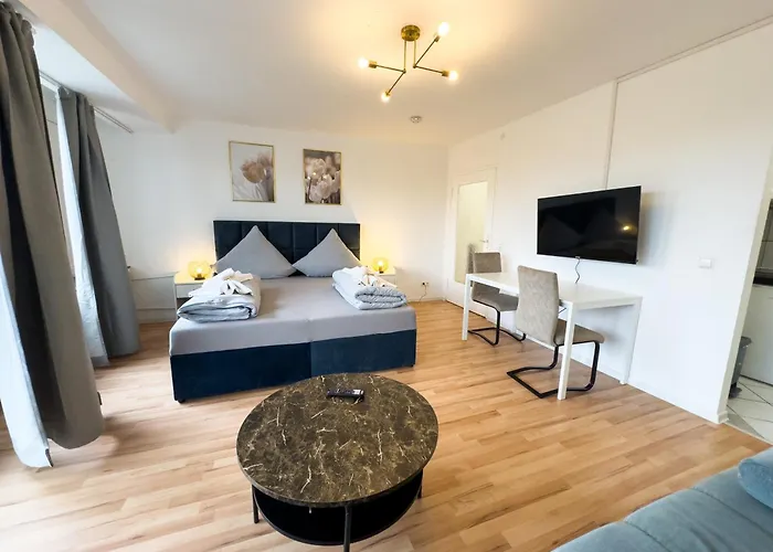 Apartment Fuer 4 Gaeste Mit Kostenlosen Parkplaetzen Und Lift
